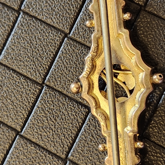 Antique Victorion 9k gold brooch or pin - Picture 6 of 9